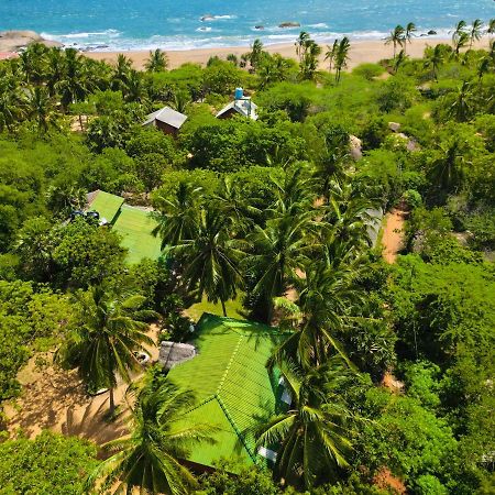Sarada Beach Resort Yala ティッサマハーラーマ エクステリア 写真