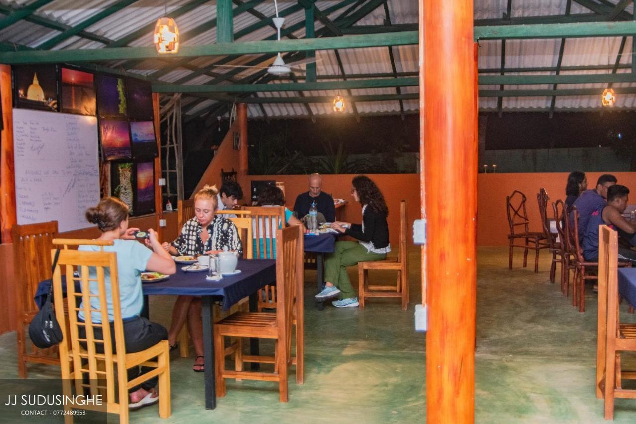 Sarada Beach Resort Yala ティッサマハーラーマ エクステリア 写真